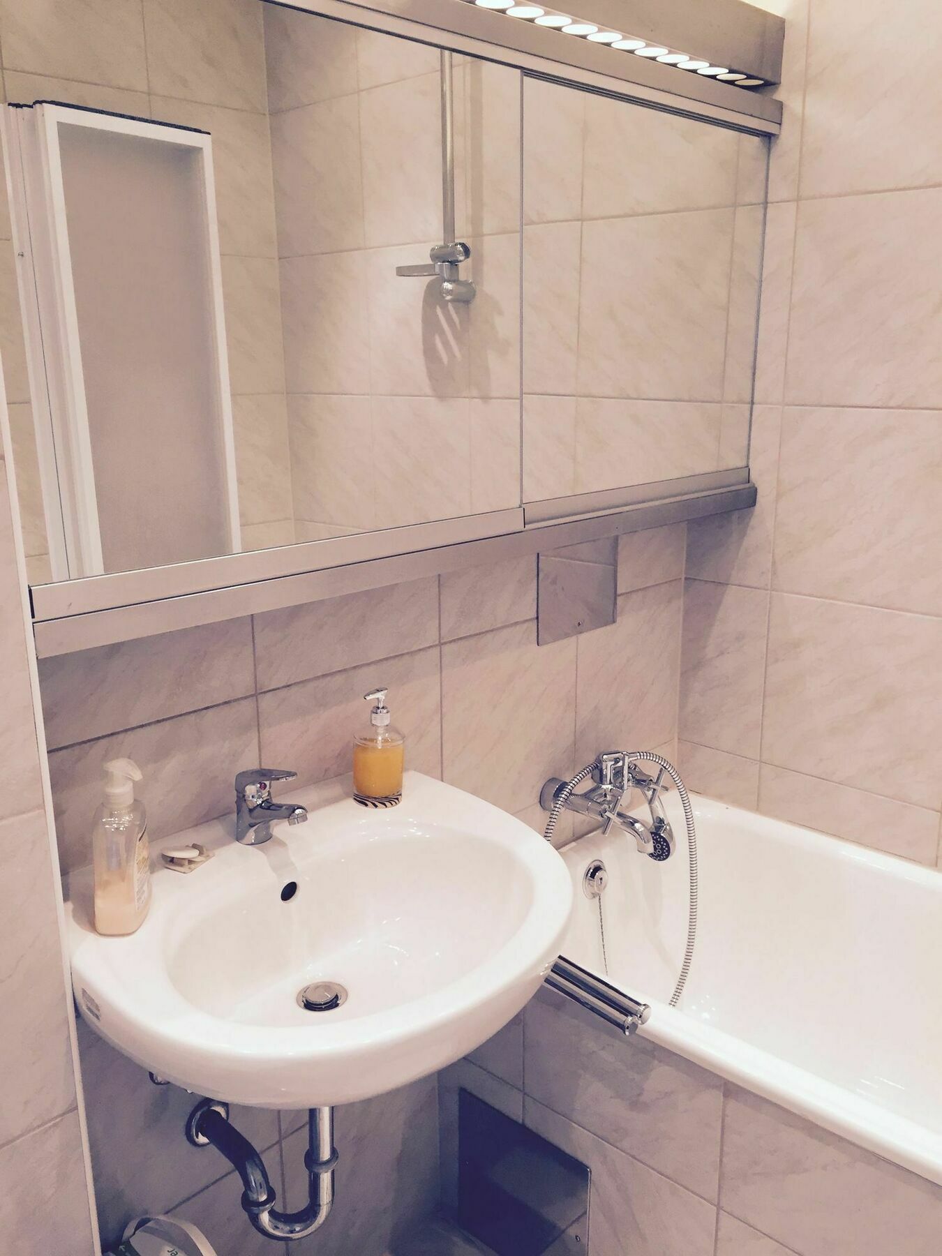 Affordable Near Center Appartement